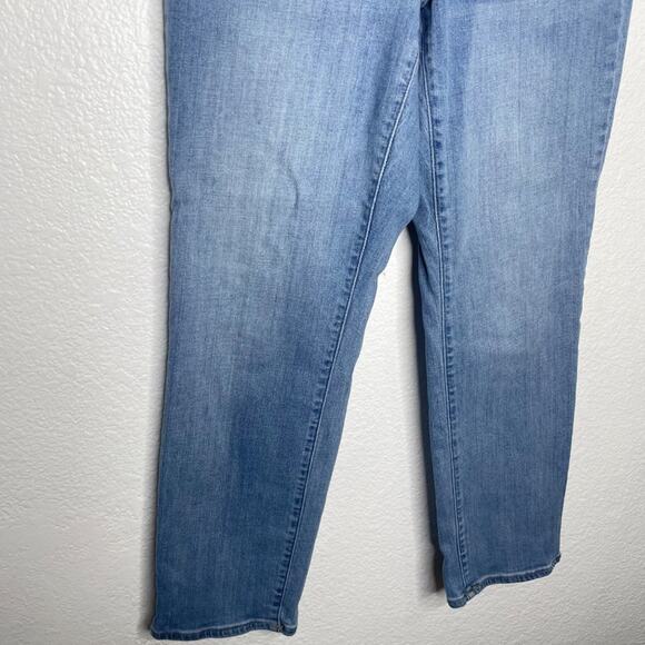 Universal Thread Womens Jeans Size 10R High Rise Slim Straight Denim Blue - Picture 11 of 14